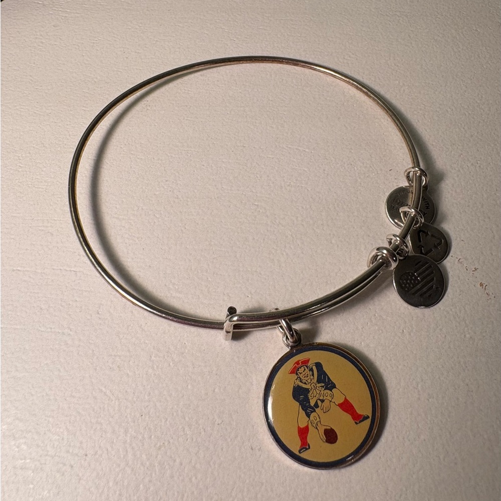 Alex and Ani New England Patriots Mascot Bangle Bracelet in Silver. Retired